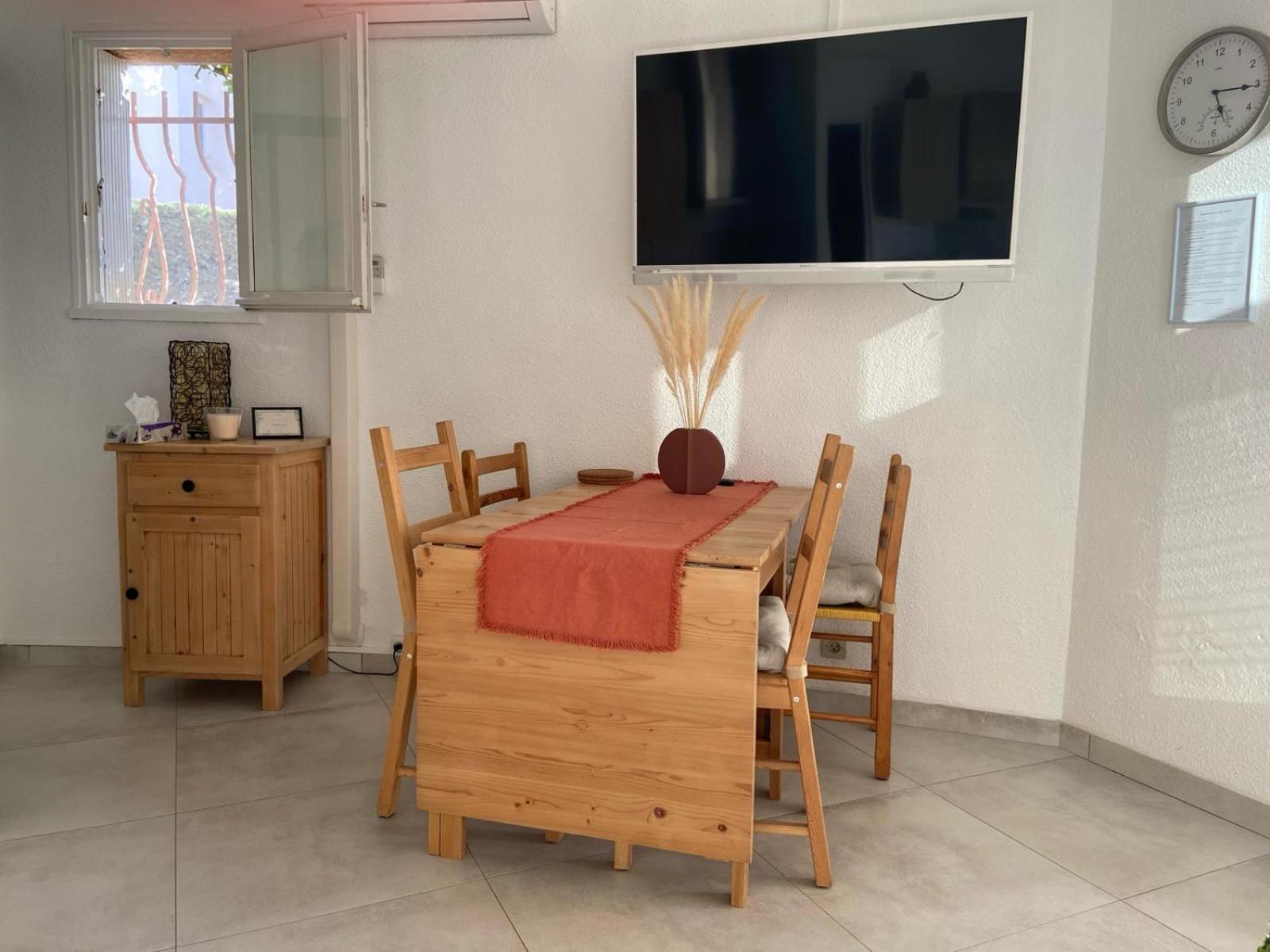 La Terrasse Bandolaise Tout A Pied, Wifi, Clim, Parking المظهر الخارجي الصورة